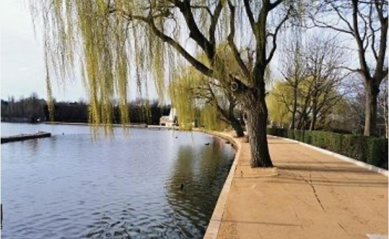 Welcome 2 Bedrooms Flat In Wimbledon Londra Esterno foto